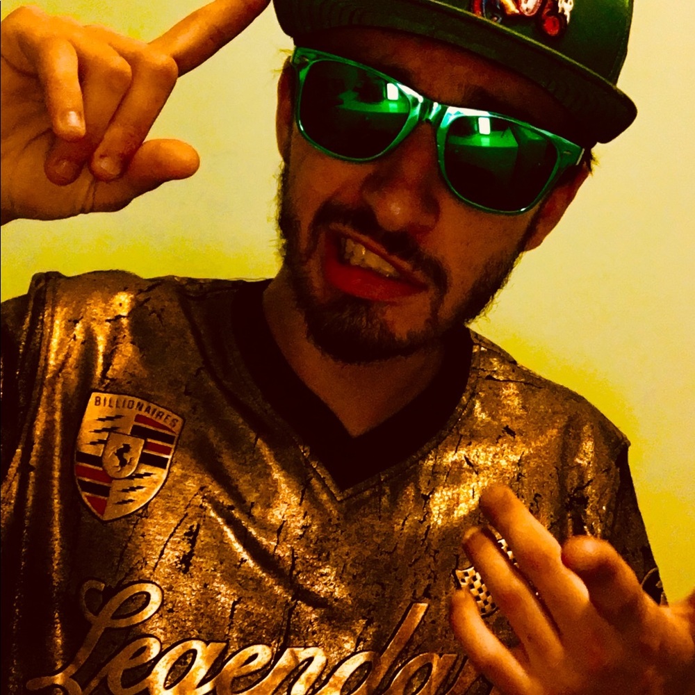 Meet your Posher, Shayne